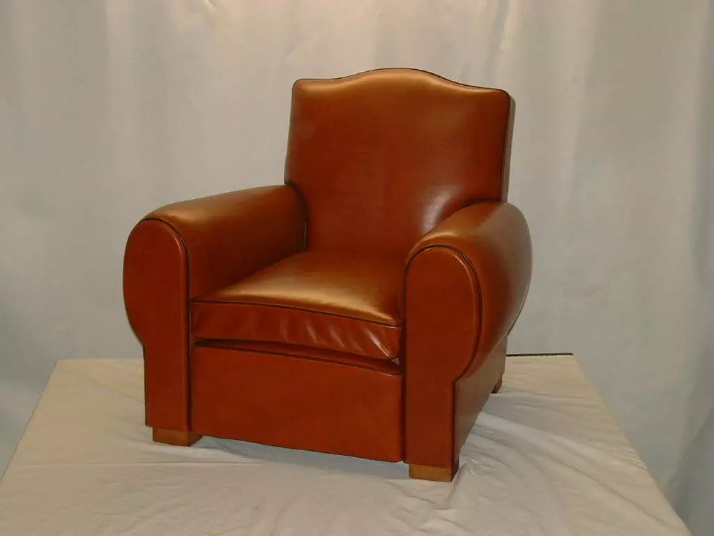 Garnissage fauteuil Club